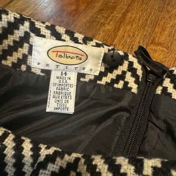 Talbots 100% wool skirt black and white excellent condition size 14 petite. - Picture 5 of 11